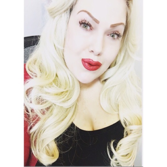 Meet your Posher, Wendy - Picture 5 of 8